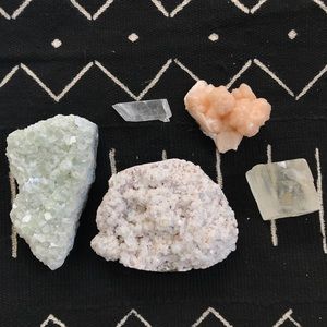 Instant mineral collection! Rocks rocks rocks!